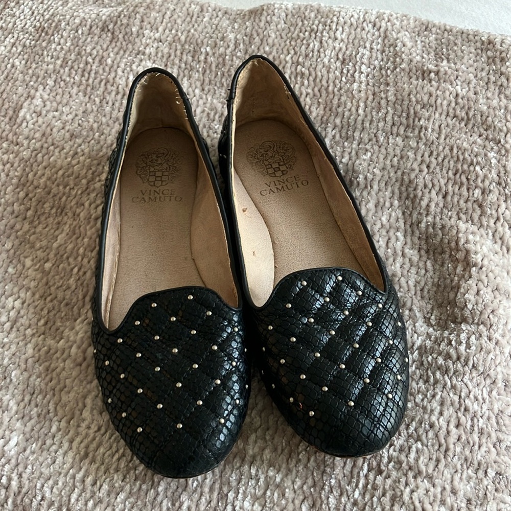 Vince Camuto Leather Flats